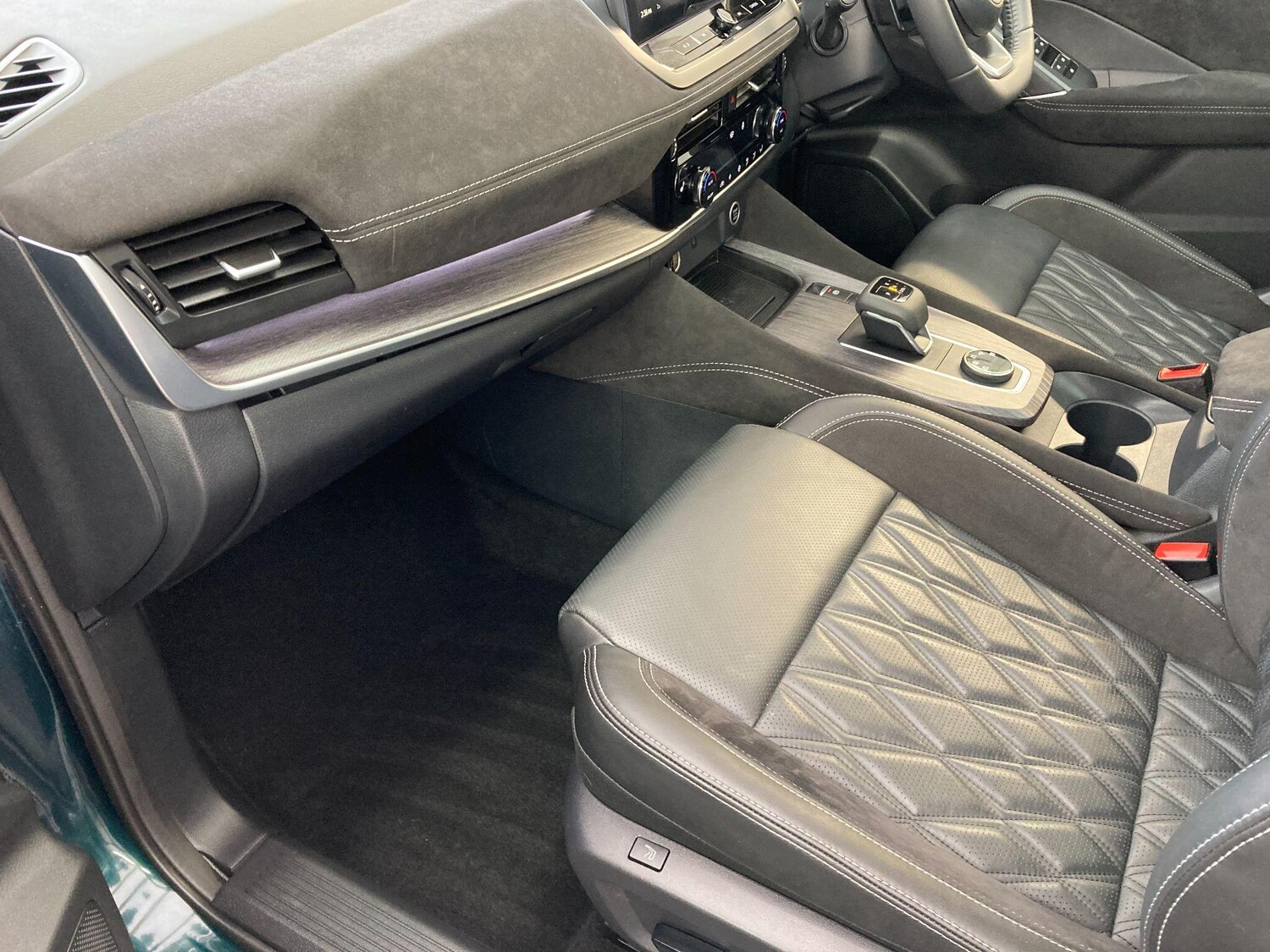 Used Nissan Qashqai for sale - 77808973: Photo 31