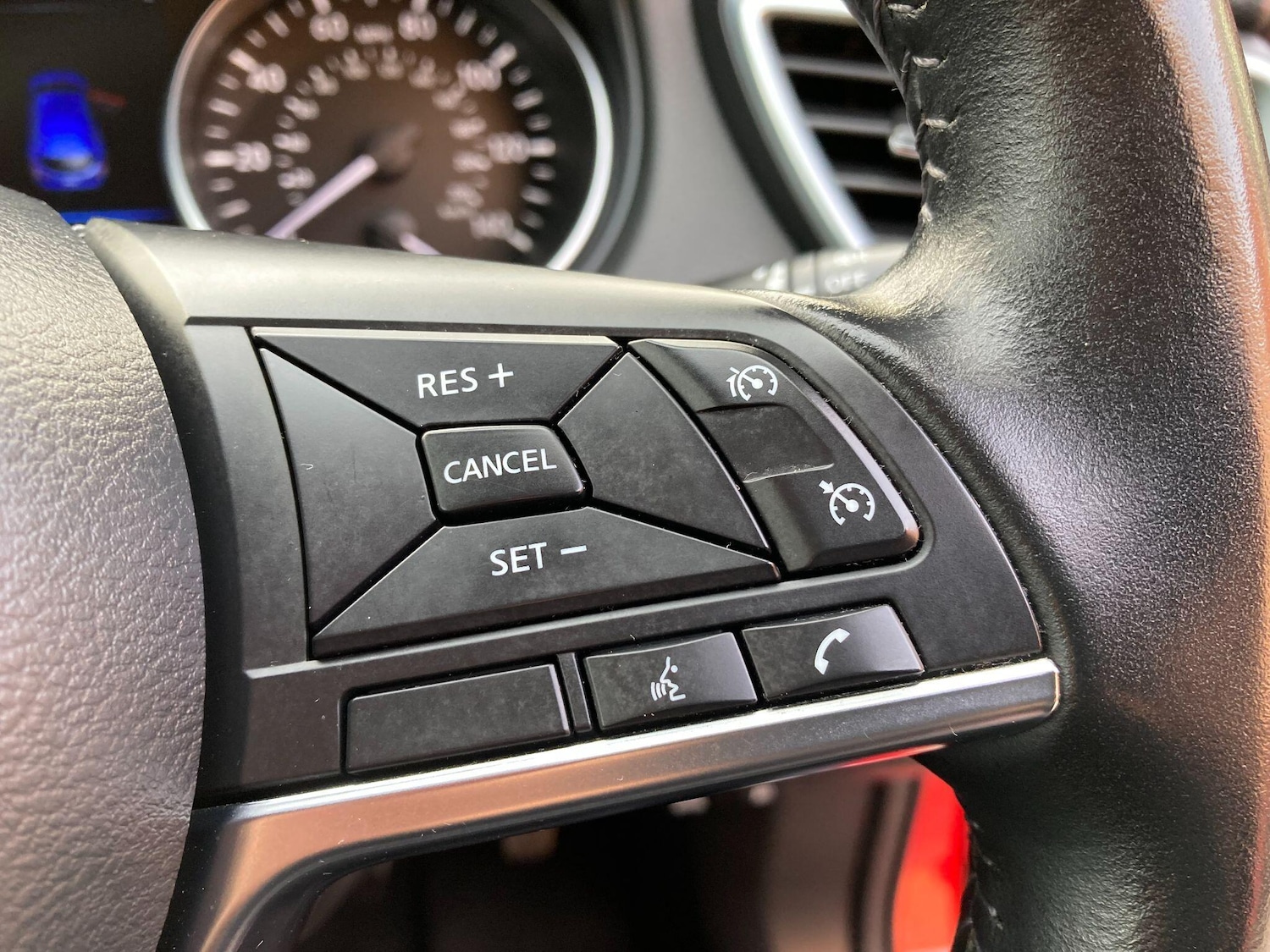 Used Nissan Qashqai 2019 for sale - 77550372: Photo 54