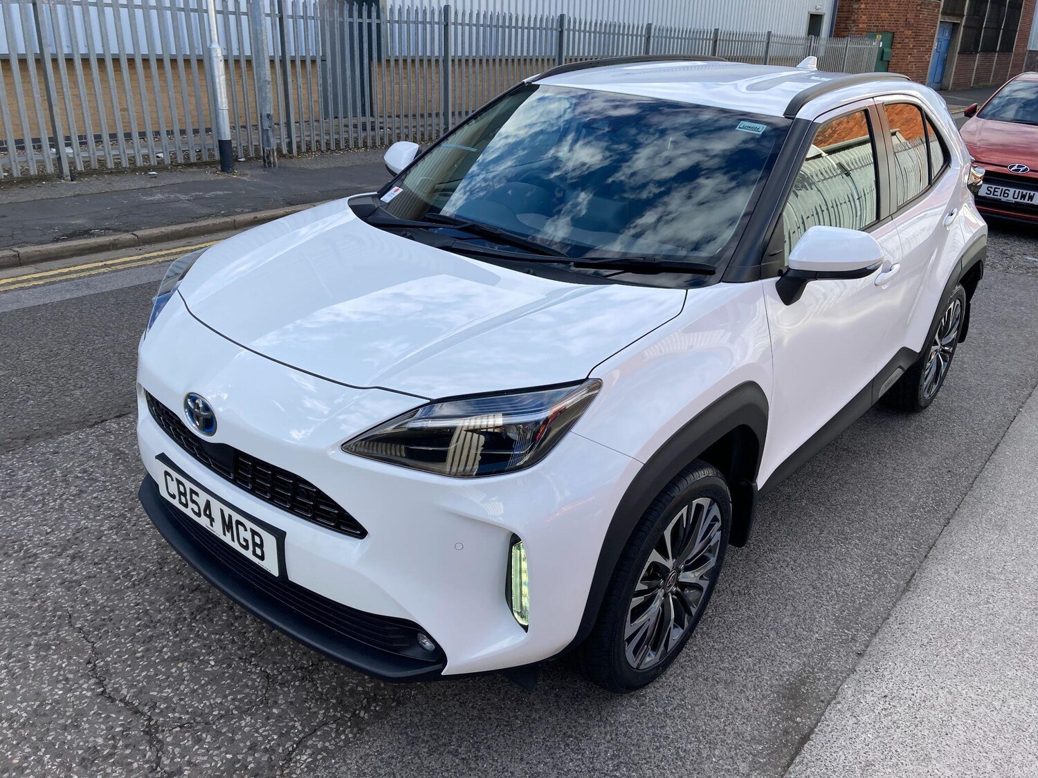Used Toyota Yaris Cross 2022 for sale - 76246642: Photo 14