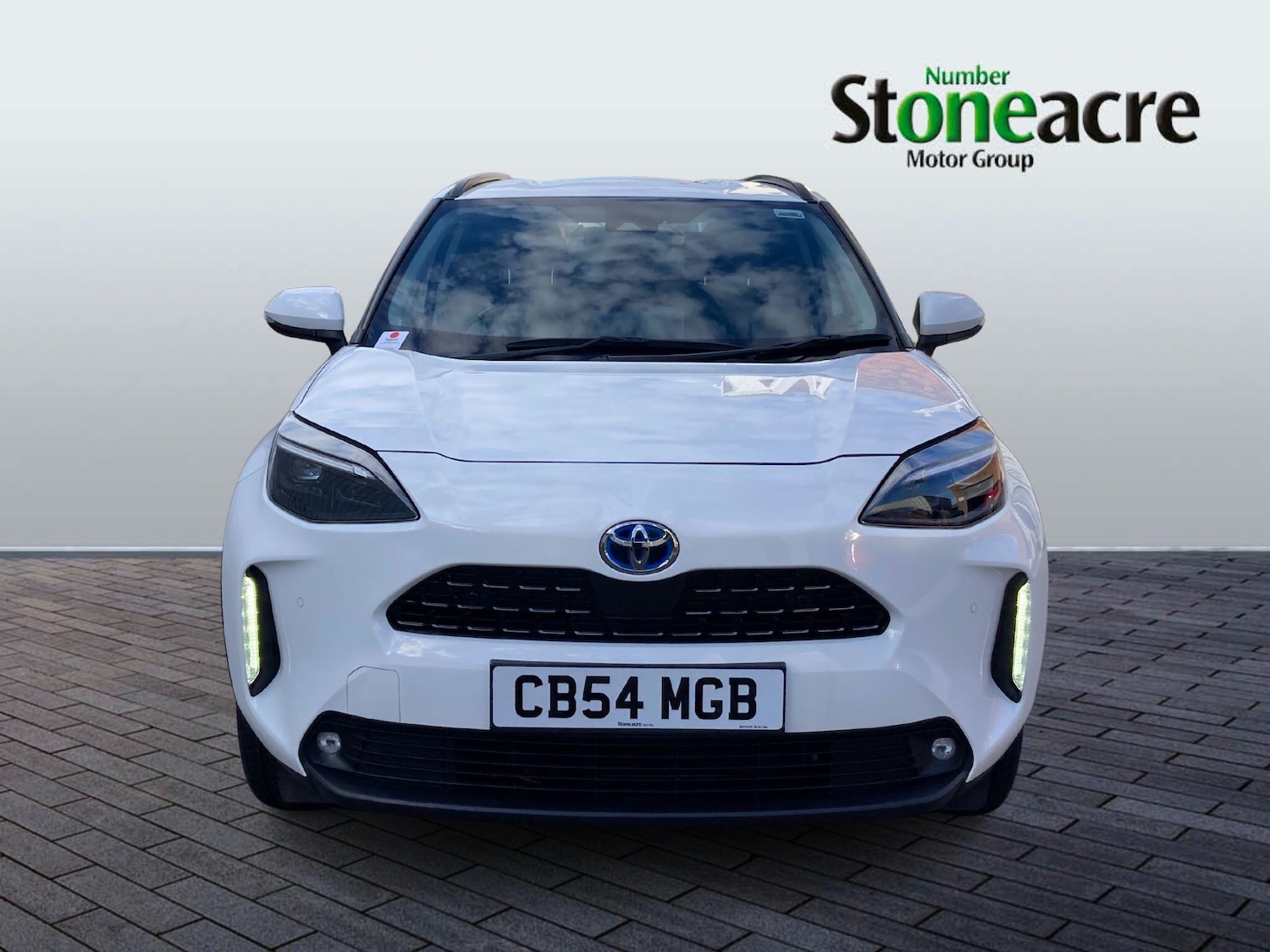 Used Toyota Yaris Cross 2022 for sale - 76246642: Photo 2