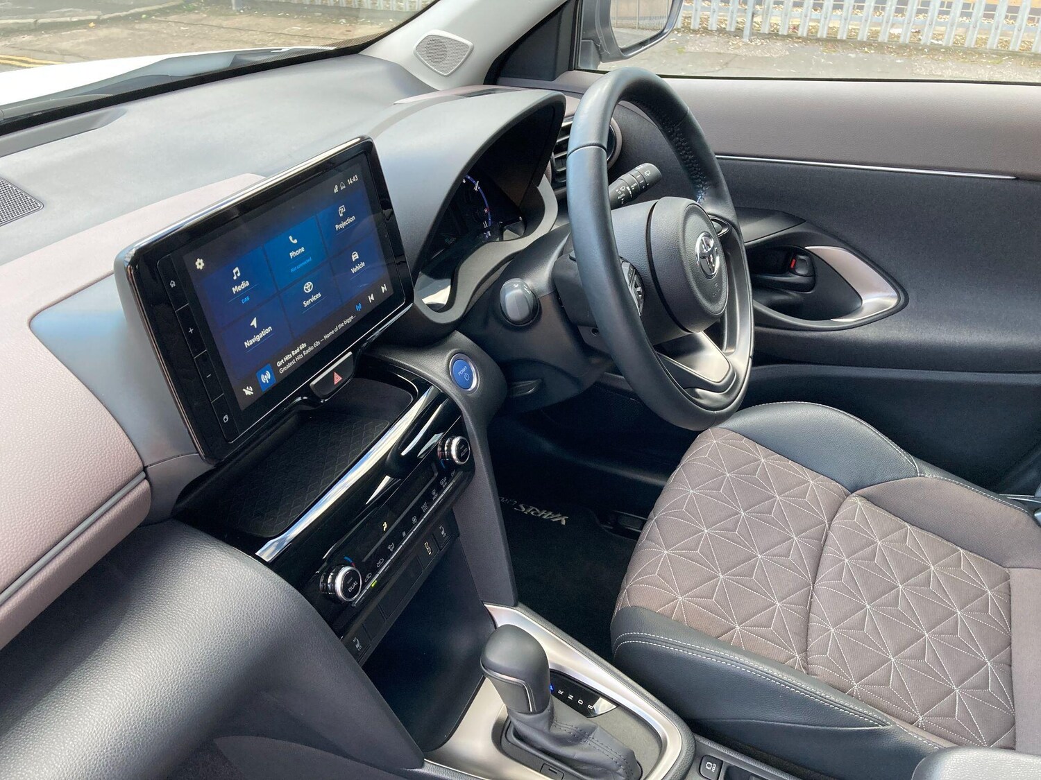 Used Toyota Yaris Cross 2022 for sale - 76246642: Photo 30