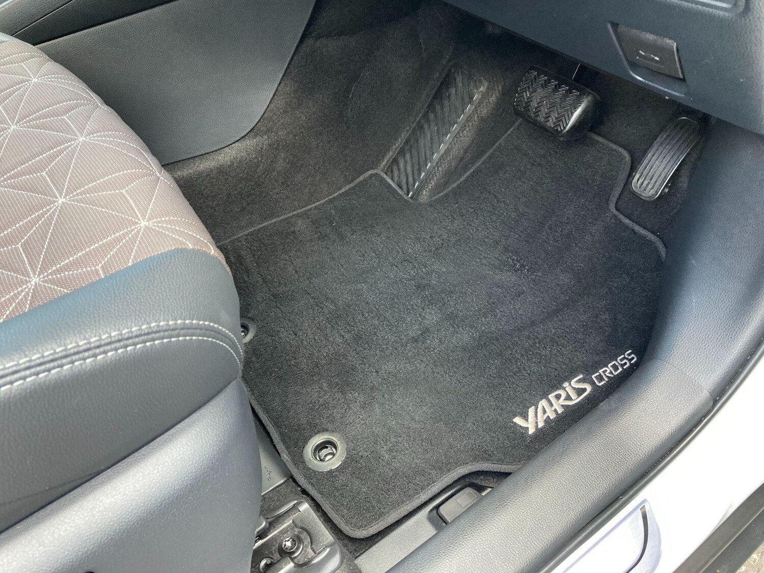 Used Toyota Yaris Cross 2022 for sale - 76246642: Photo 44