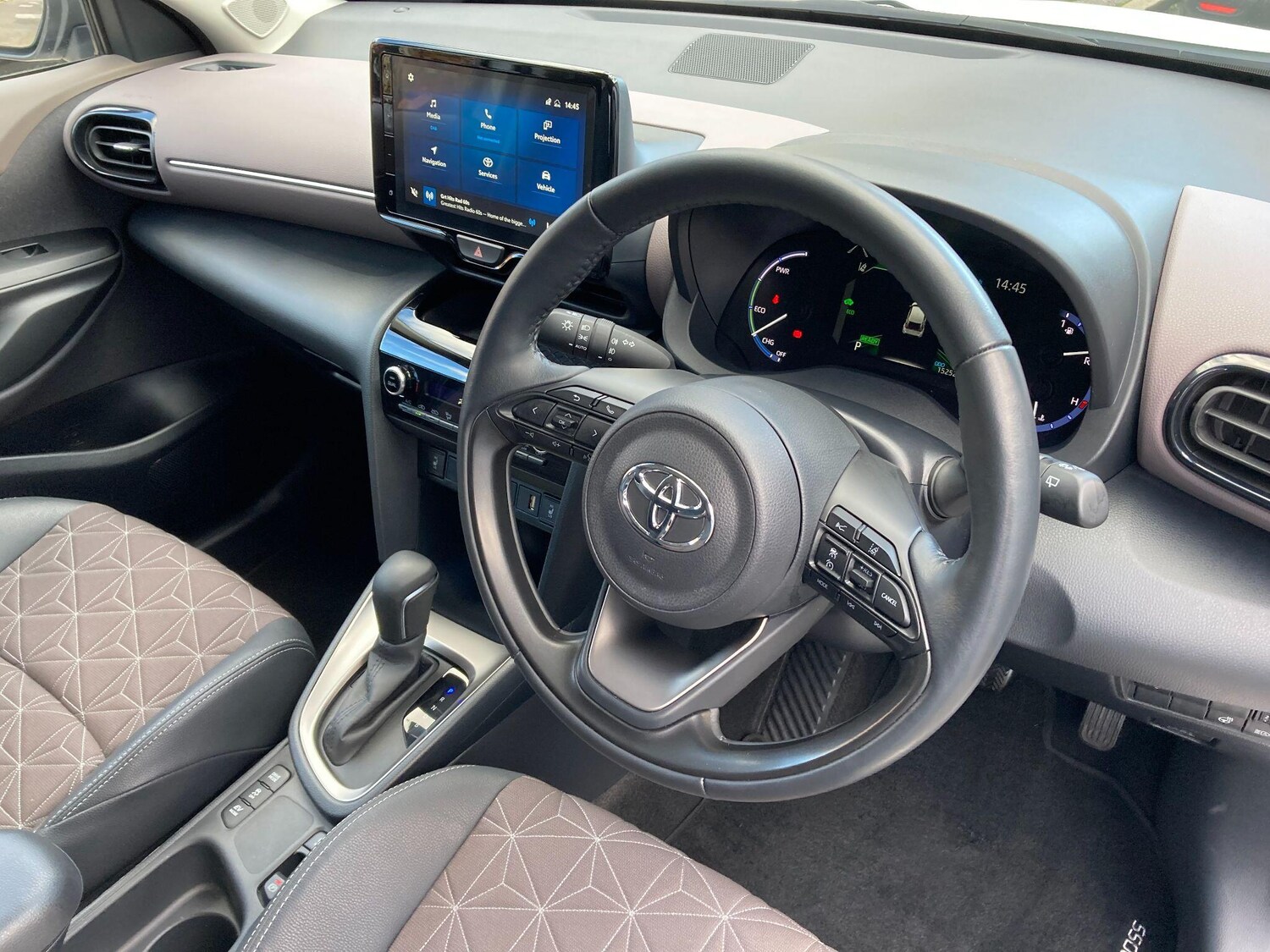 Used Toyota Yaris Cross 2022 for sale - 76246642: Photo 47