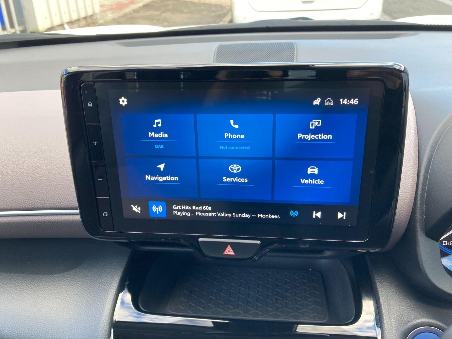 Used Toyota Yaris Cross 2022 for sale - 76246642: Photo 54