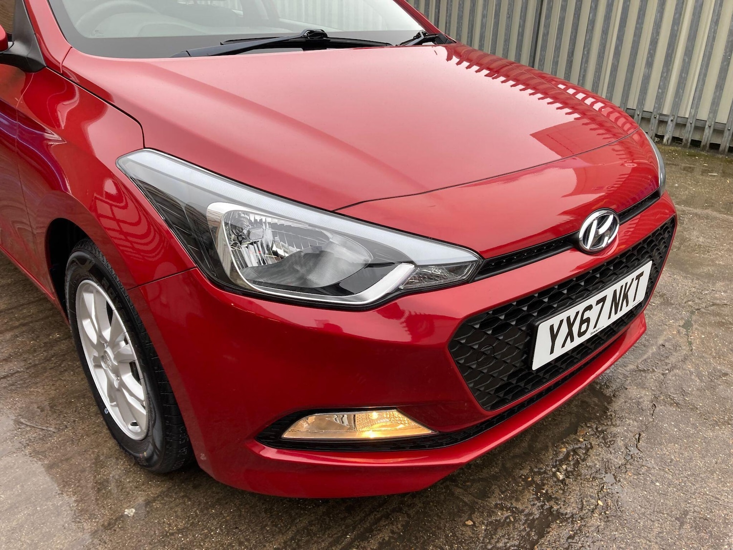 Used Hyundai i20 2017 for sale - 76850537: Photo 10