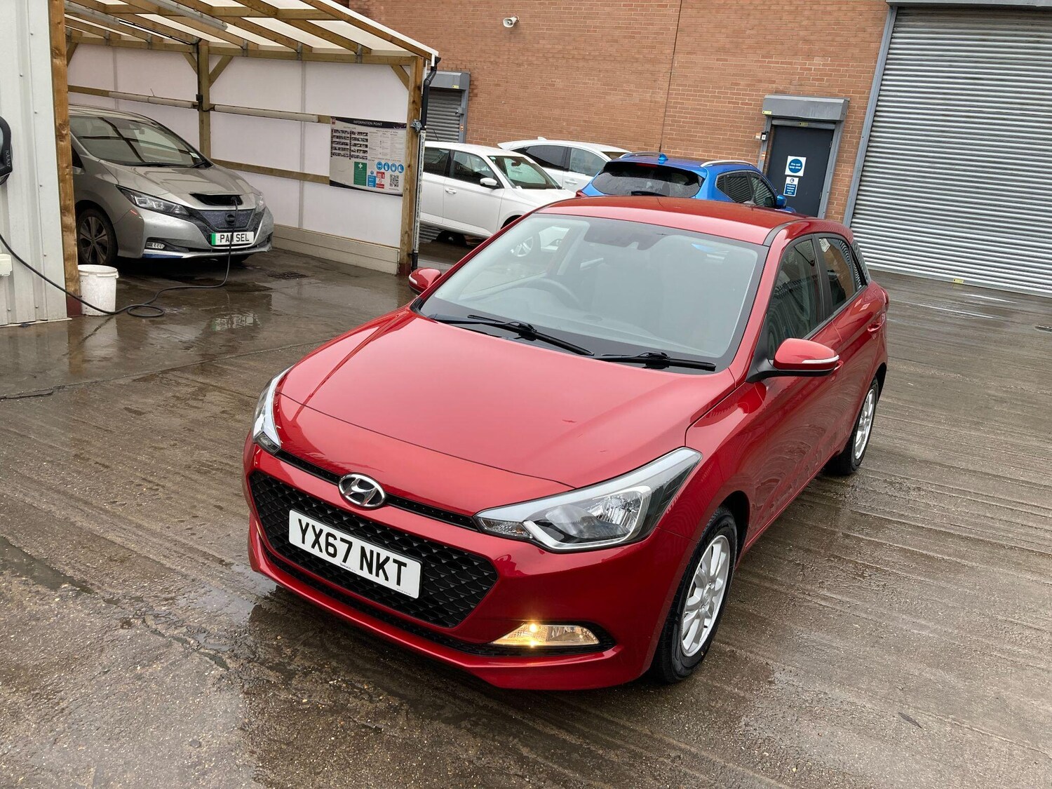 Used Hyundai i20 2017 for sale - 76850537: Photo 14