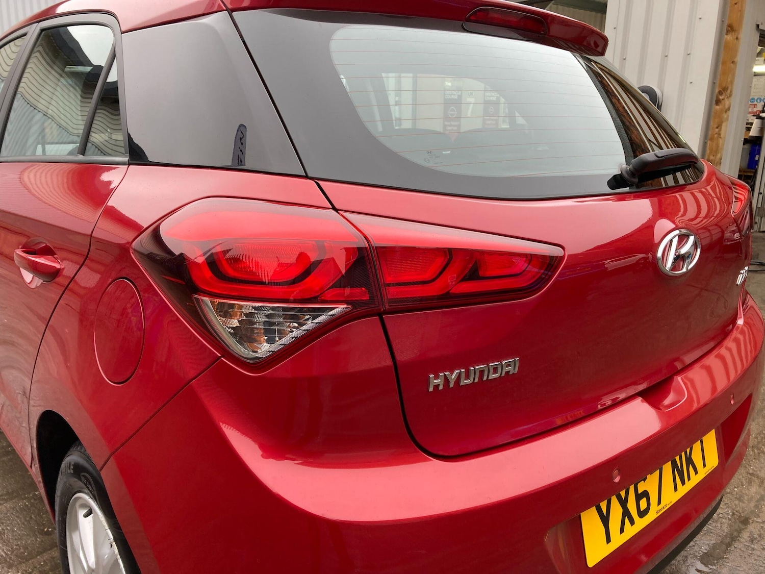 Used Hyundai i20 2017 for sale - 76850537: Photo 21