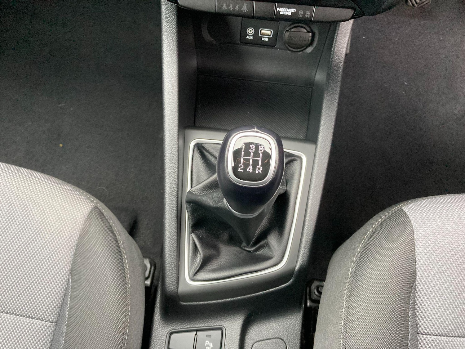 Used Hyundai i20 2017 for sale - 76850537: Photo 51