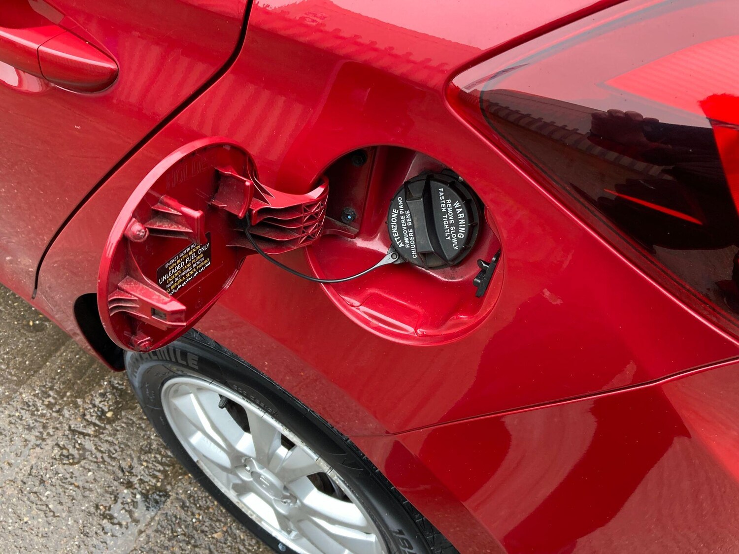 Used Hyundai i20 2017 for sale - 76850537: Photo 54