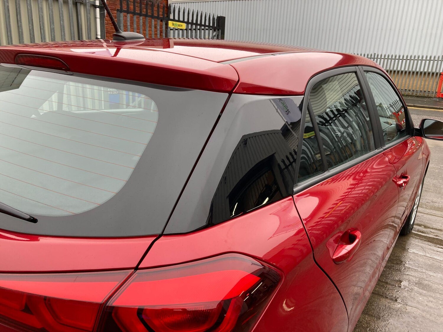 Used Hyundai i20 2017 for sale - 76850537: Photo 60