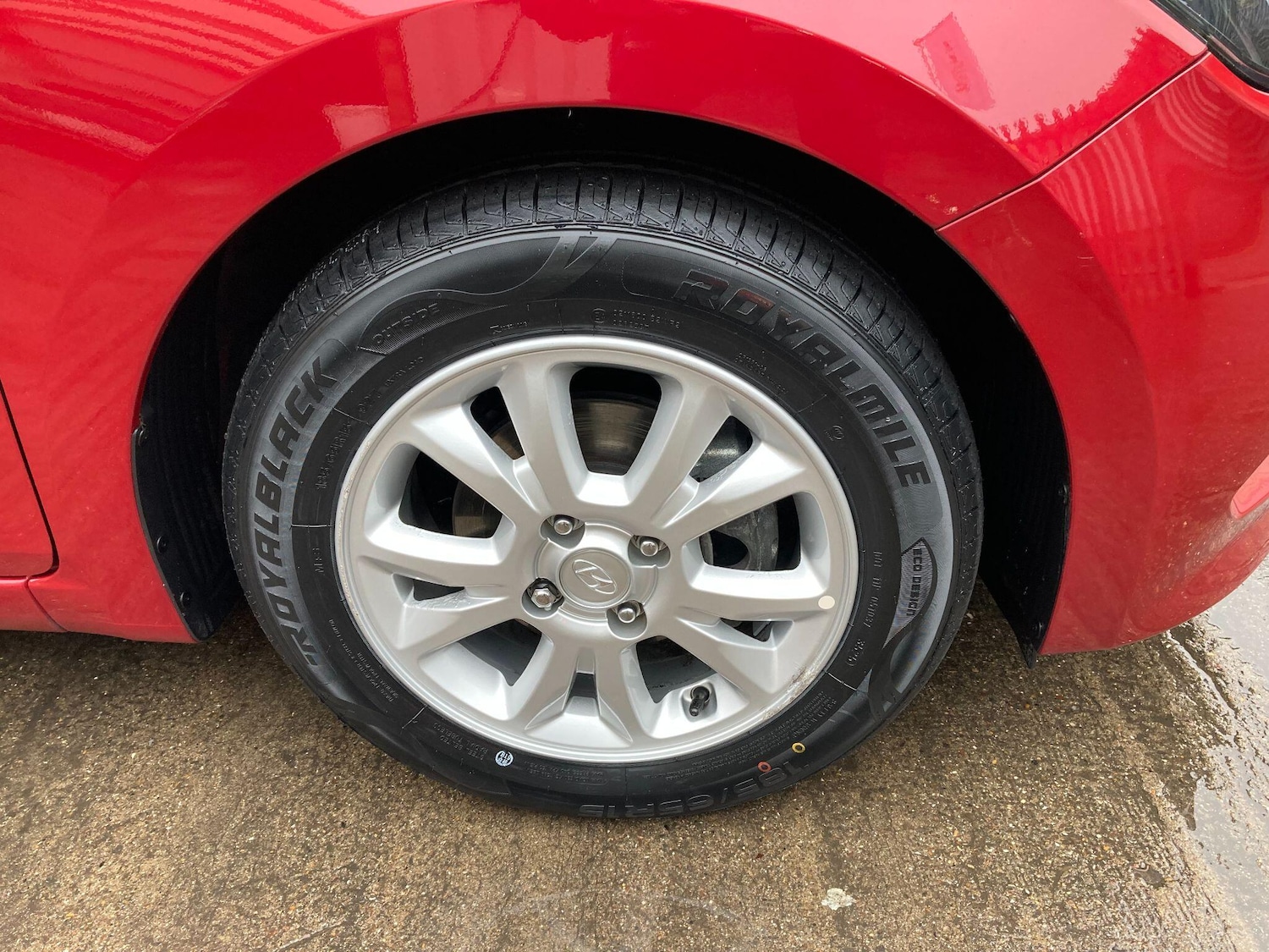 Used Hyundai i20 2017 for sale - 76850537: Photo 9