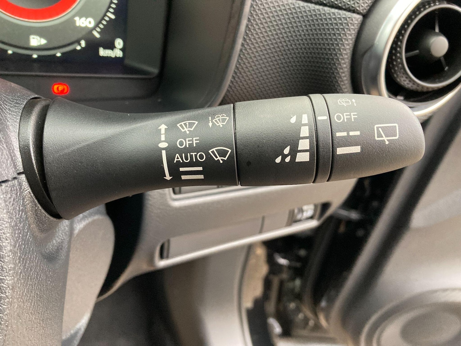 Used Nissan Juke 2025 for sale - 76965385: Photo 55