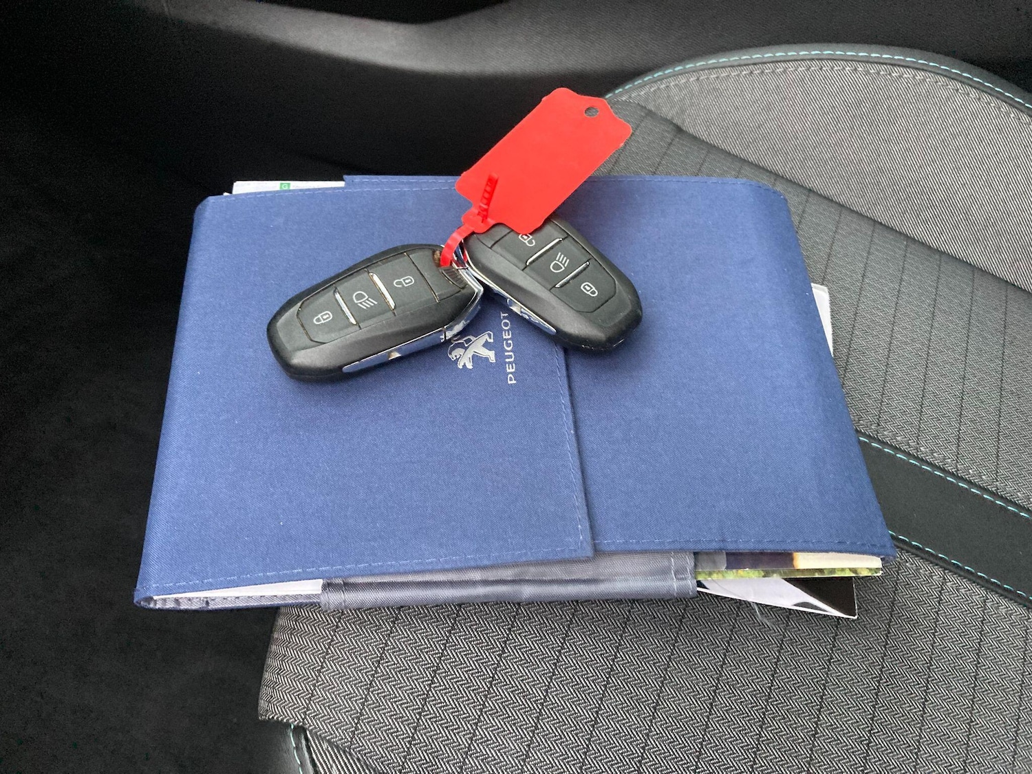 Used Peugeot 208 2021 for sale - 77332007: Photo 29