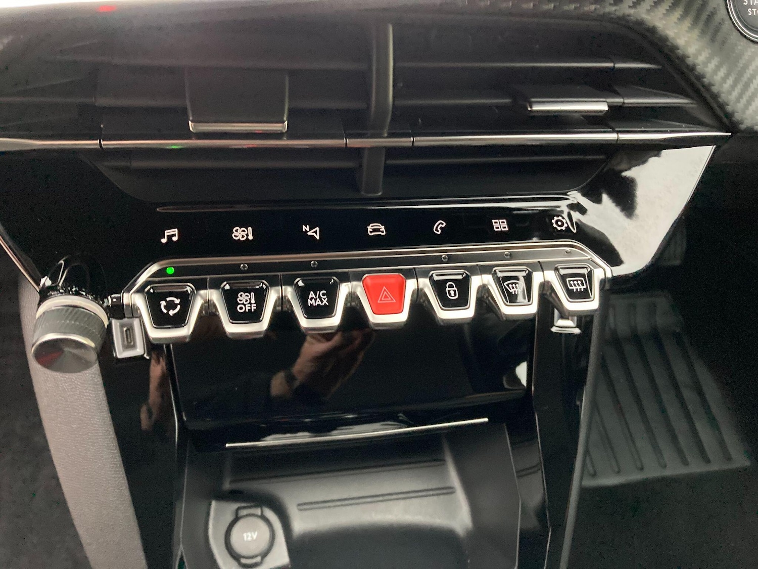 Used Peugeot 208 2021 for sale - 77332007: Photo 32