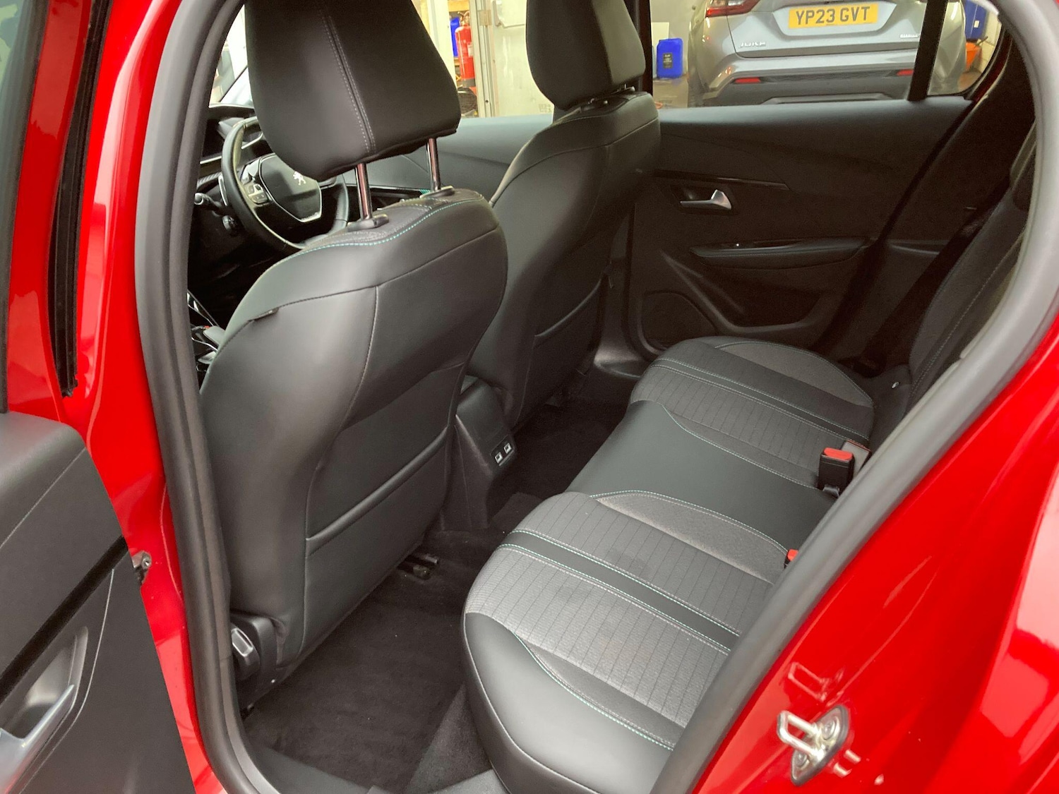 Used Peugeot 208 2021 for sale - 77332007: Photo 37