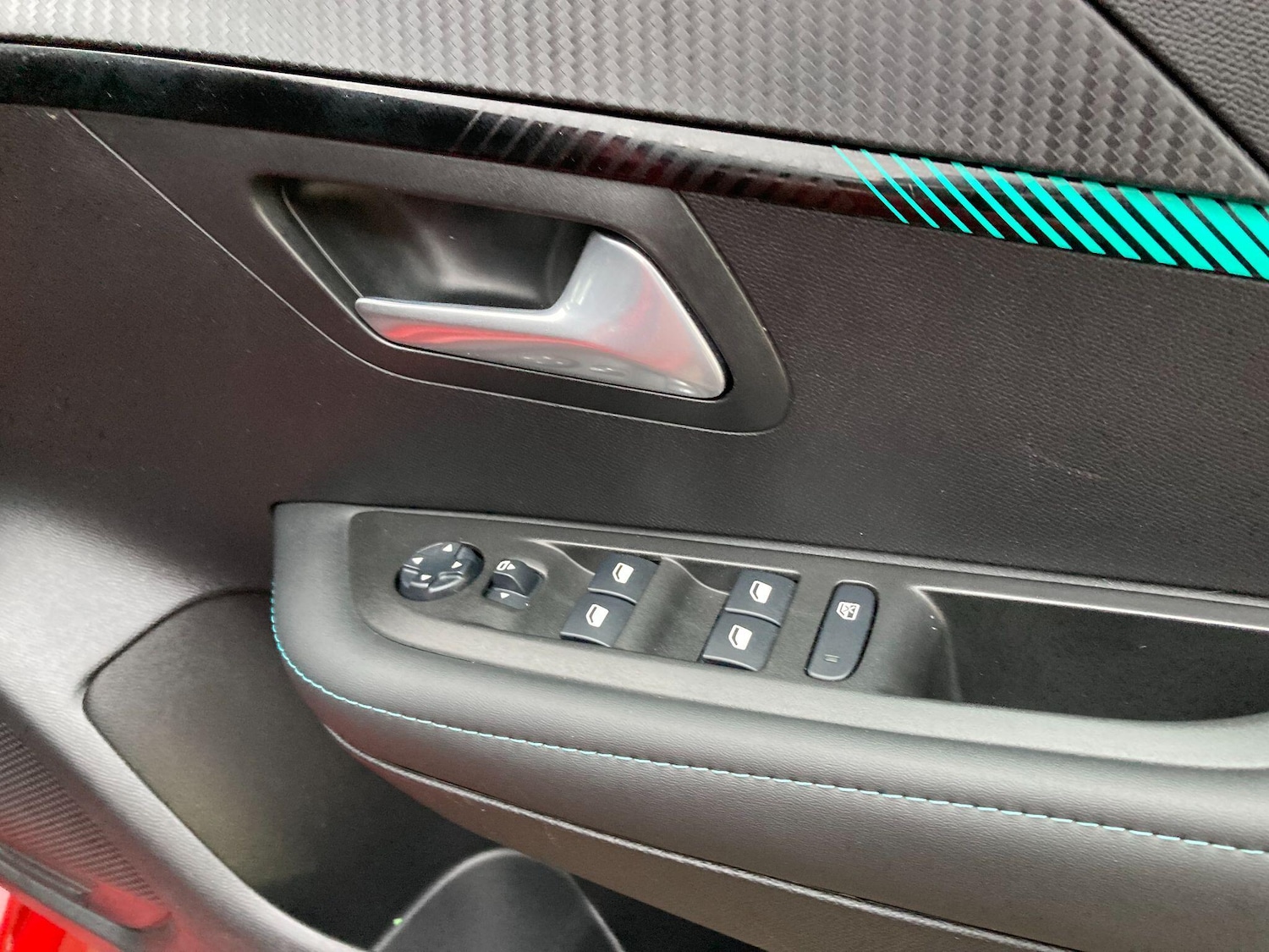 Used Peugeot 208 2021 for sale - 77332007: Photo 48