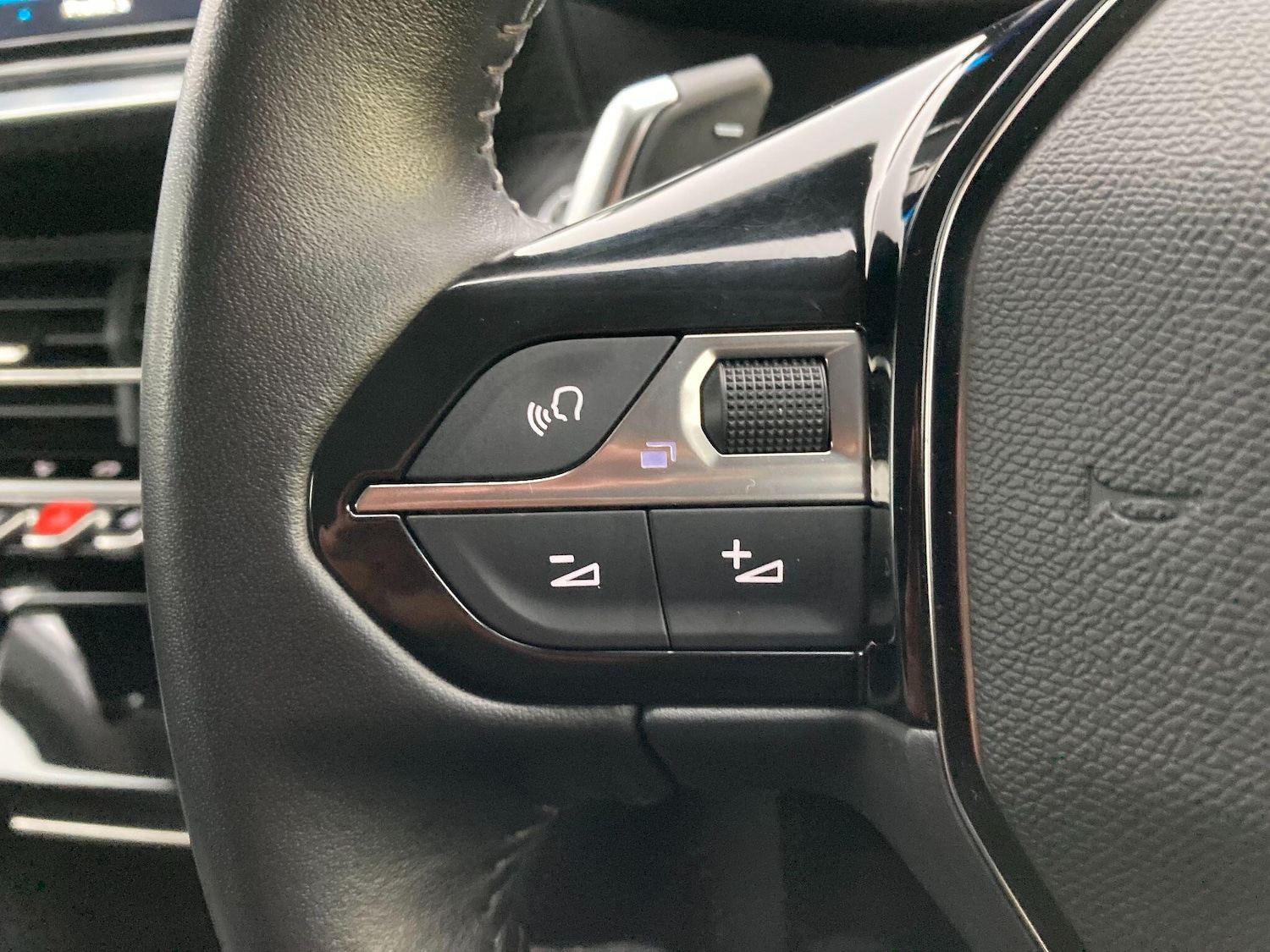 Used Peugeot 208 2021 for sale - 77332007: Photo 53