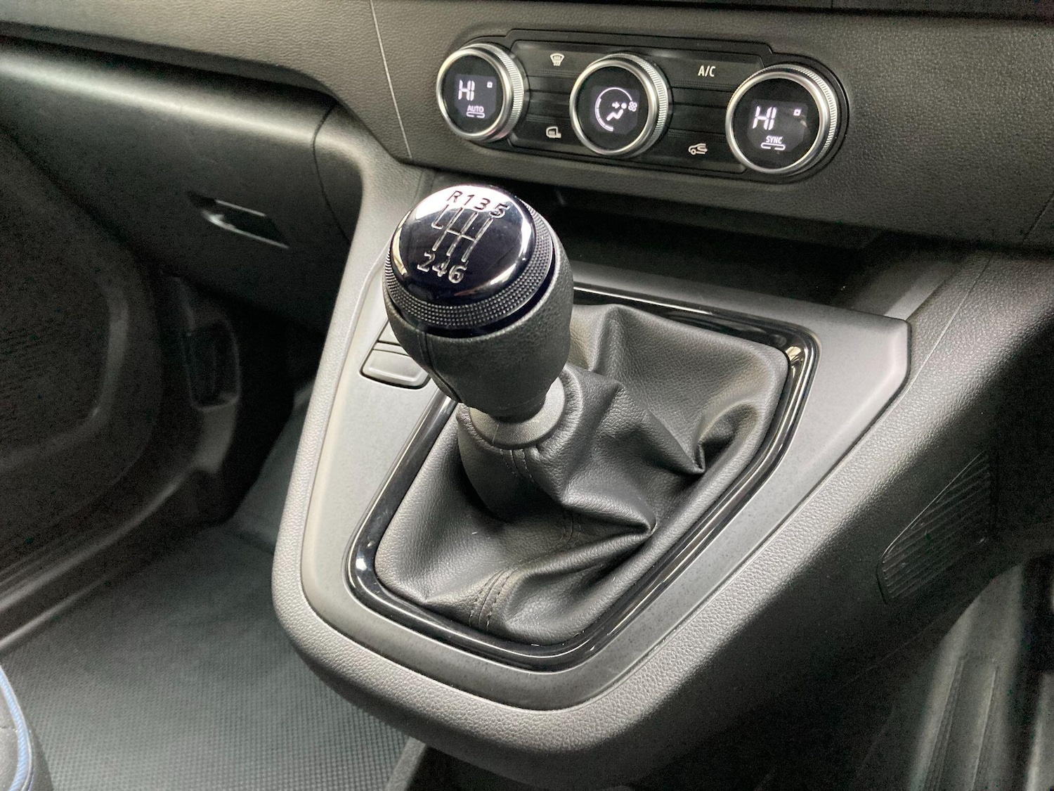 Used Nissan Other 2024 for sale - 77559152: Photo 52