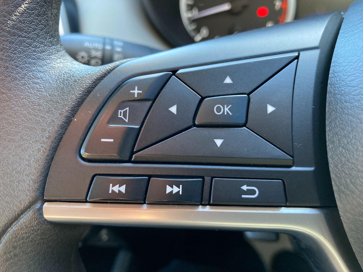 Used Nissan Micra 2021 for sale - 76538255: Photo 43