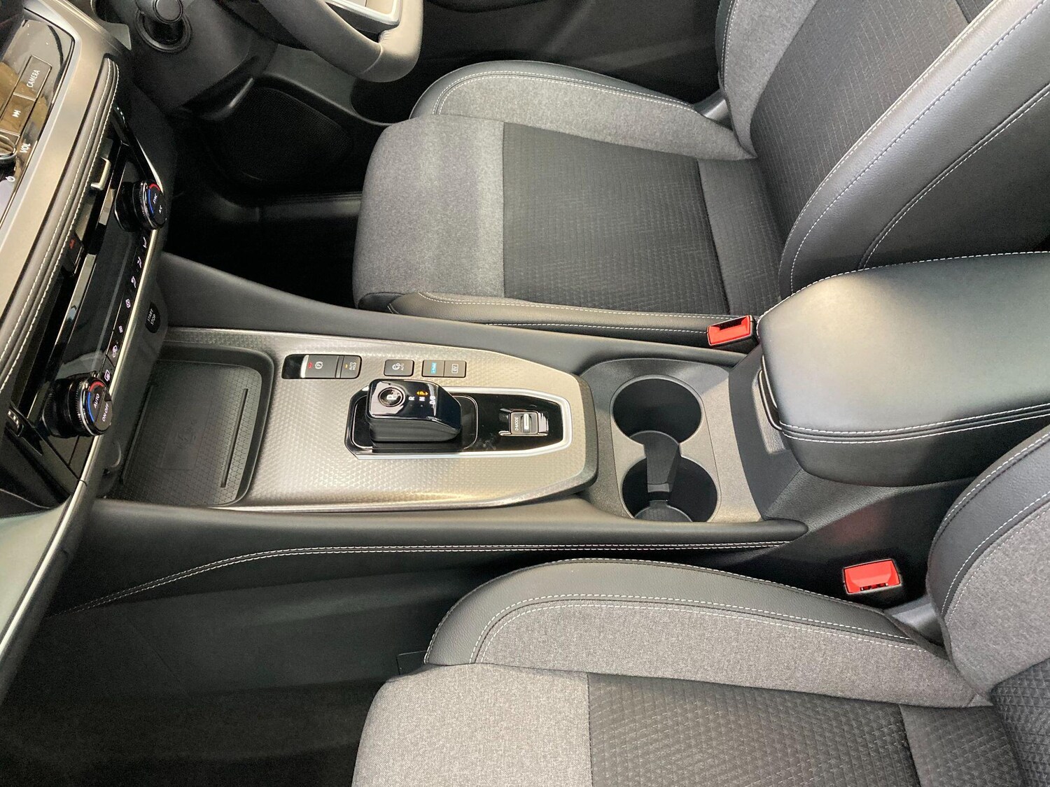 Used Nissan Qashqai 2025 for sale - 77441142: Photo 32