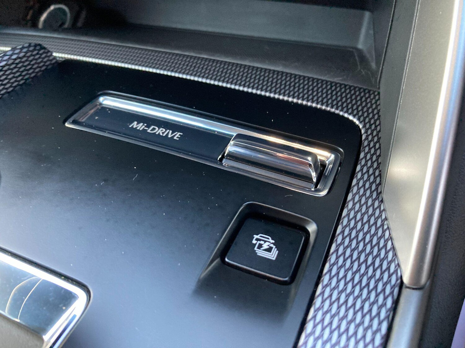 Used Mazda CX-60 2024 for sale - 77358509: Photo 65