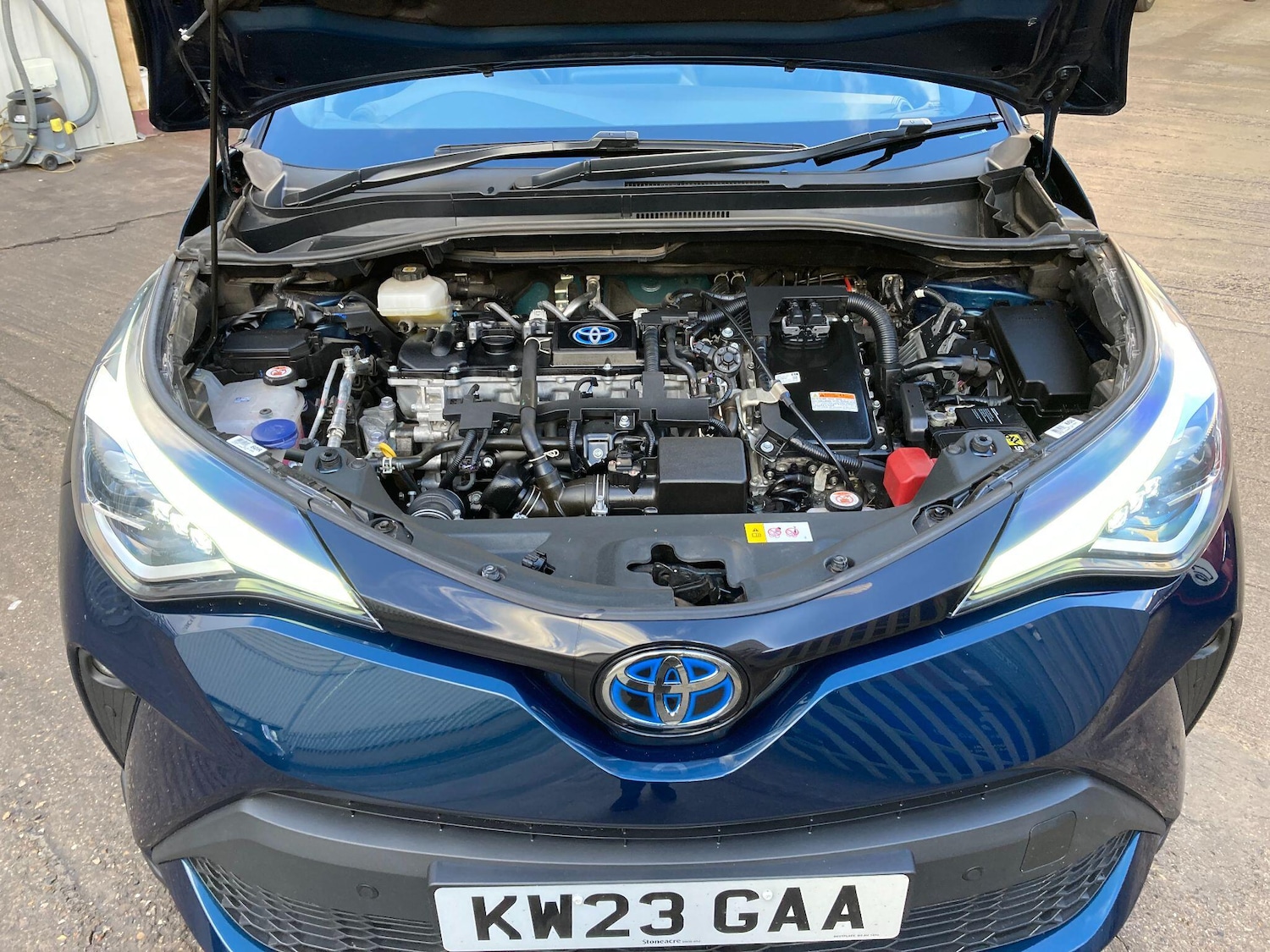 Used Toyota C-HR 2023 for sale - 76584722: Photo 27
