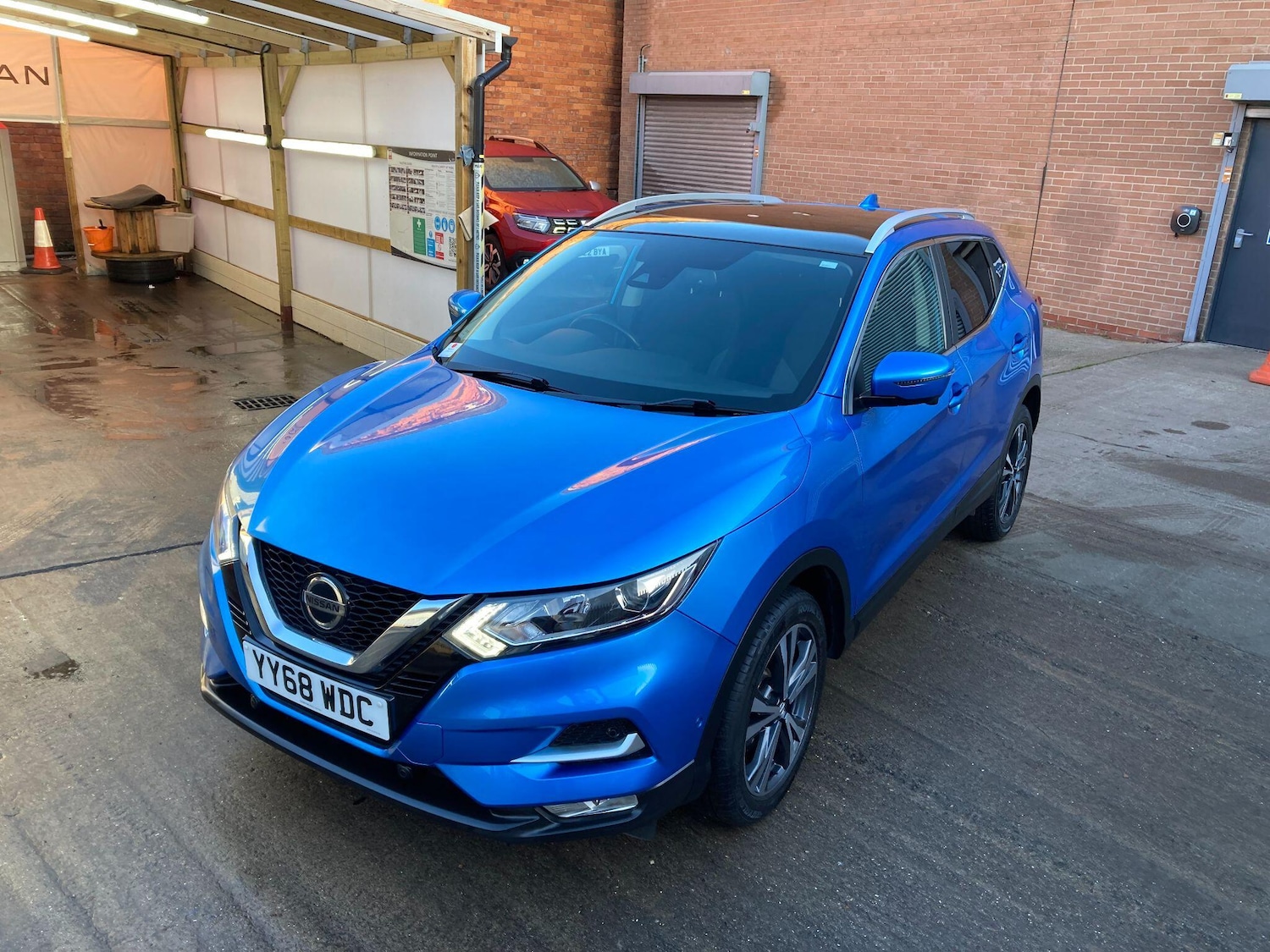 Used Nissan Qashqai 2018 for sale - 76976496: Photo 15