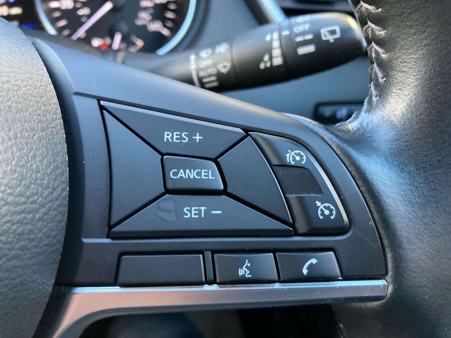 Used Nissan Qashqai 2018 for sale - 76976496: Photo 60