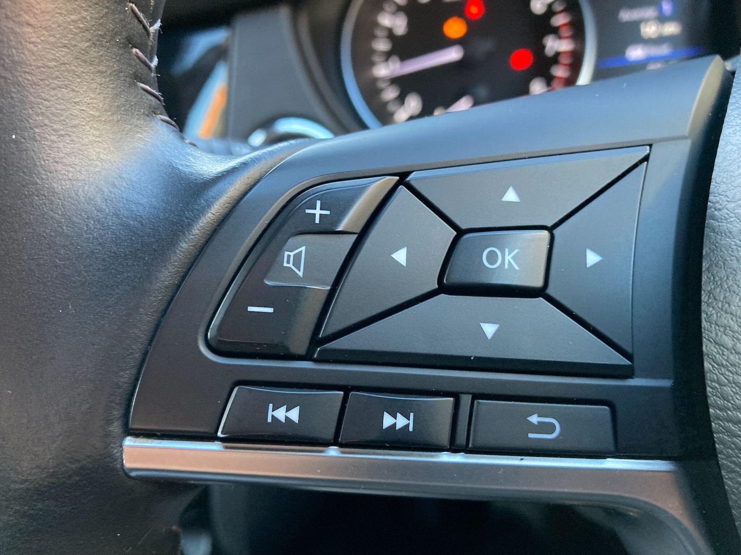 Used Nissan Qashqai 2018 for sale - 76976496: Photo 61