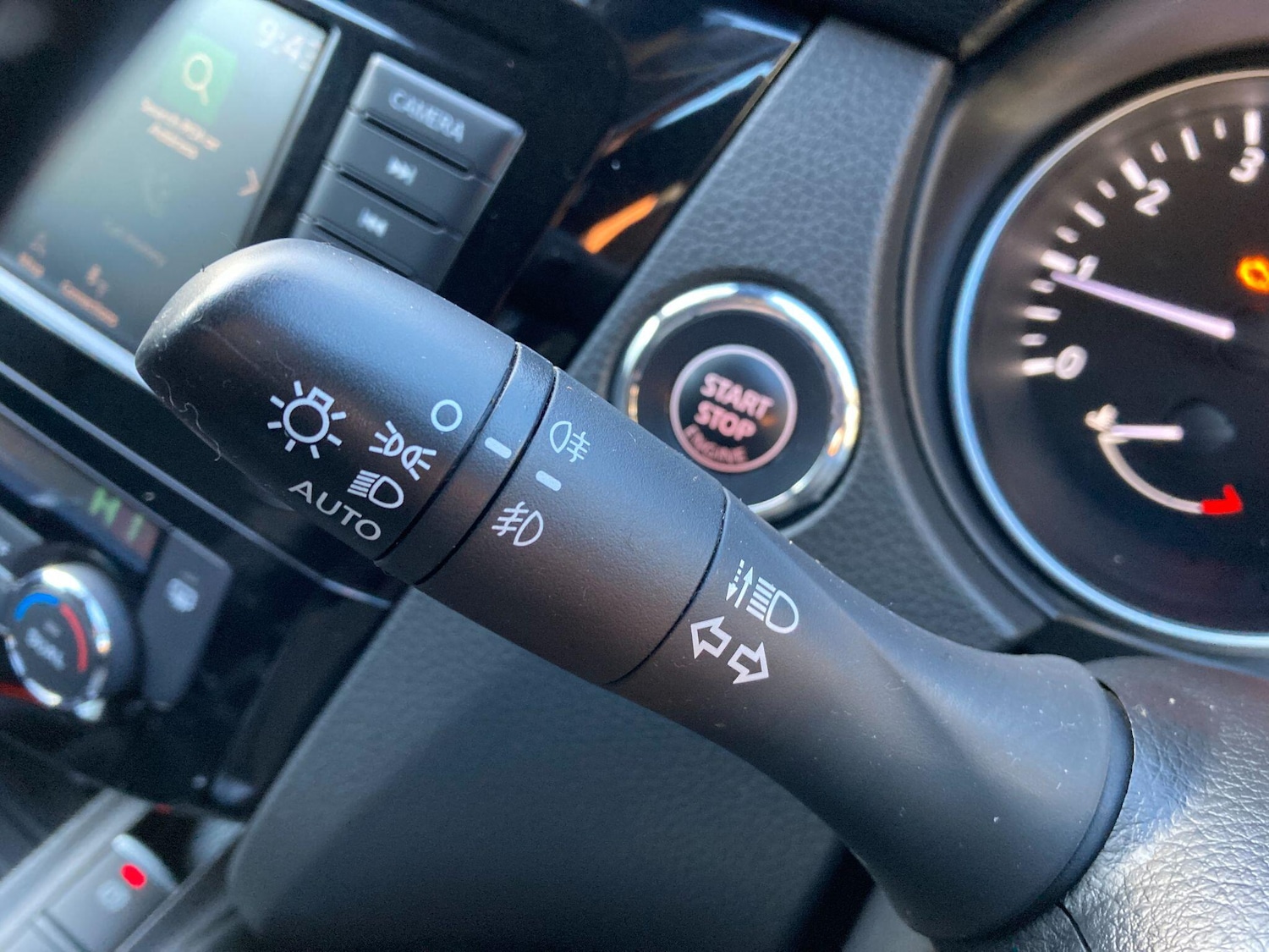 Used Nissan Qashqai 2018 for sale - 76976496: Photo 63