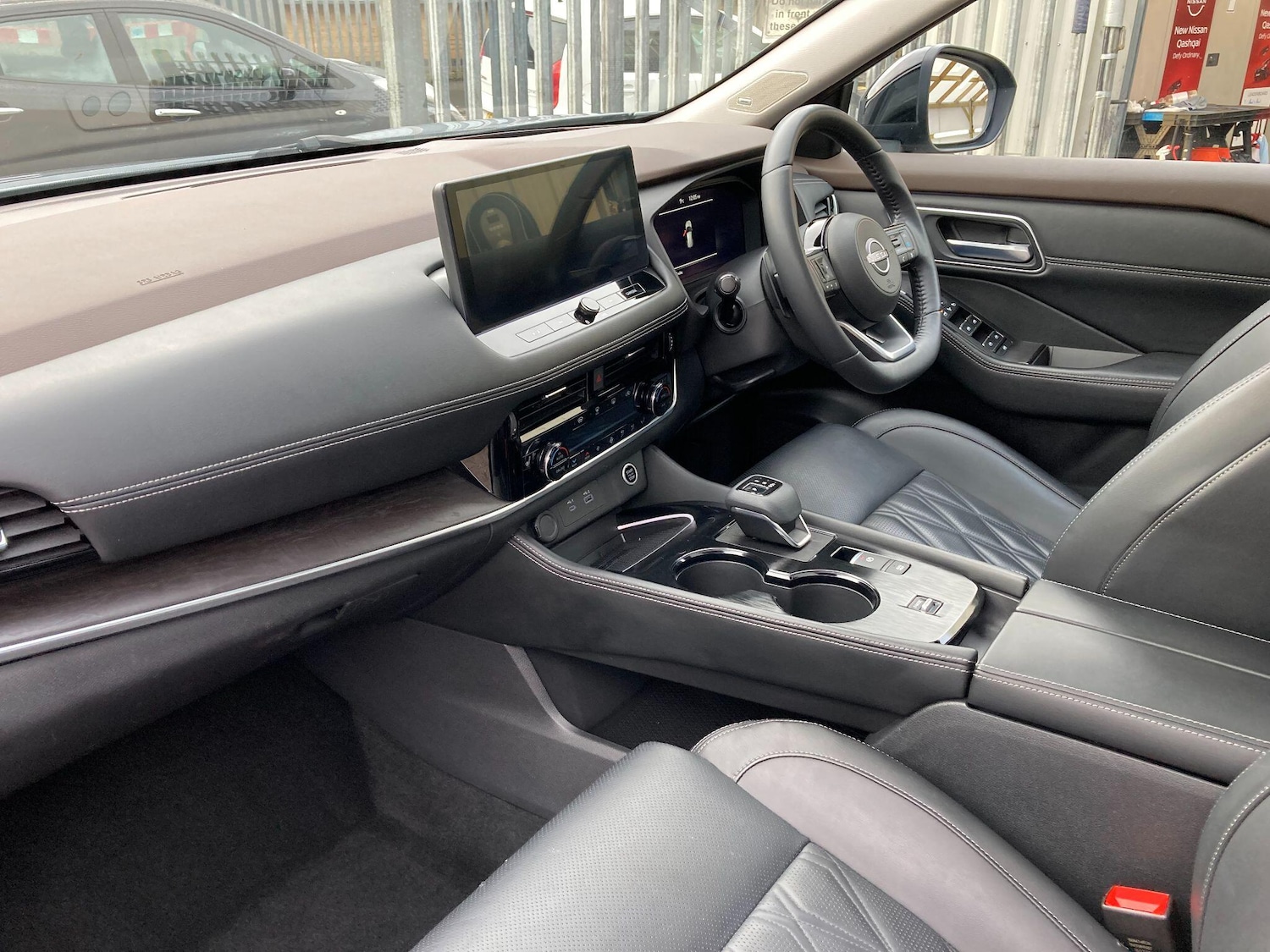 Used Nissan X-Trail 2023 for sale - 77057361: Photo 34