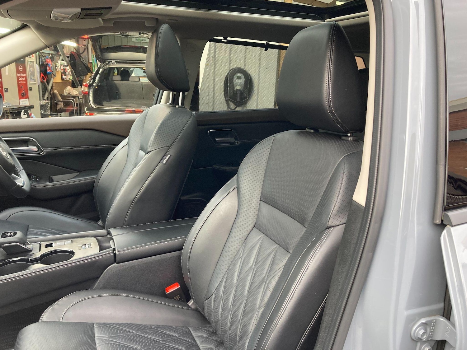 Used Nissan X-Trail 2023 for sale - 77057361: Photo 40