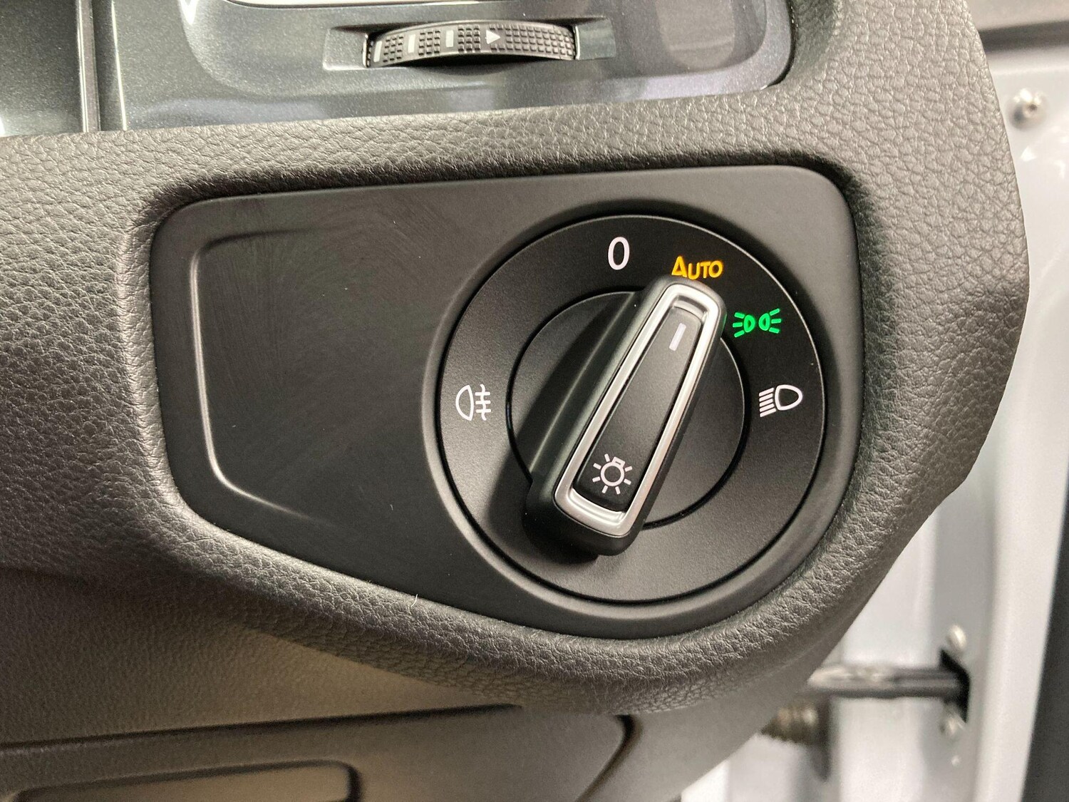 Used Volkswagen Golf 2018 for sale - 77574567: Photo 56