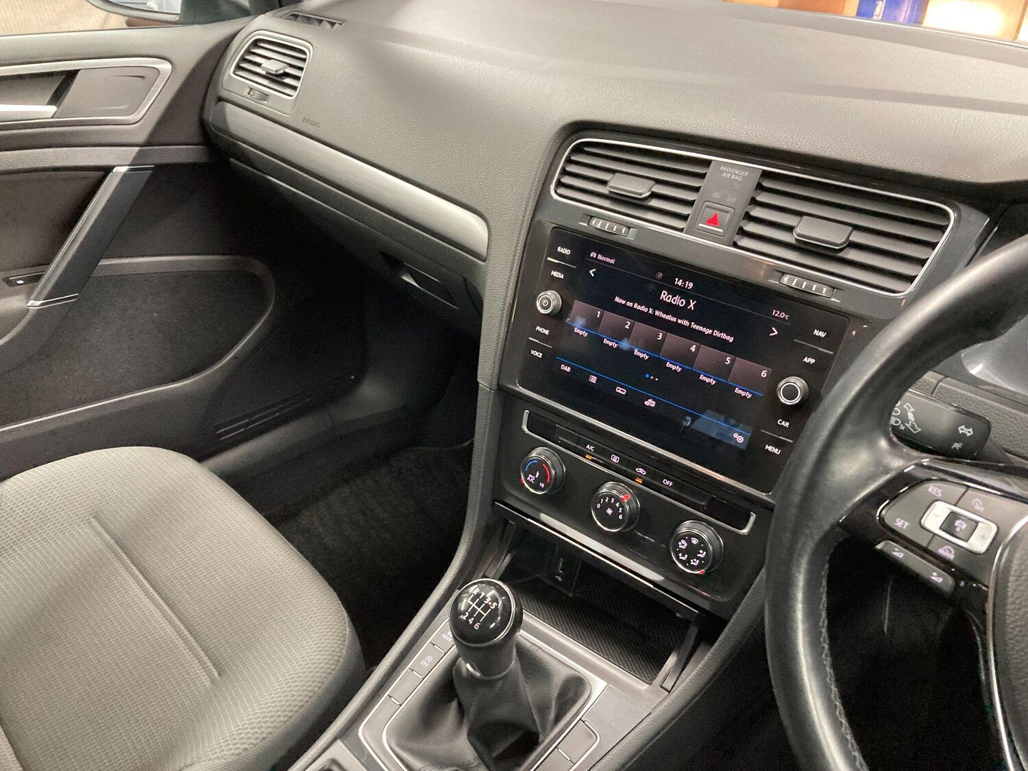 Used Volkswagen Golf 2018 for sale - 77574567: Photo 77