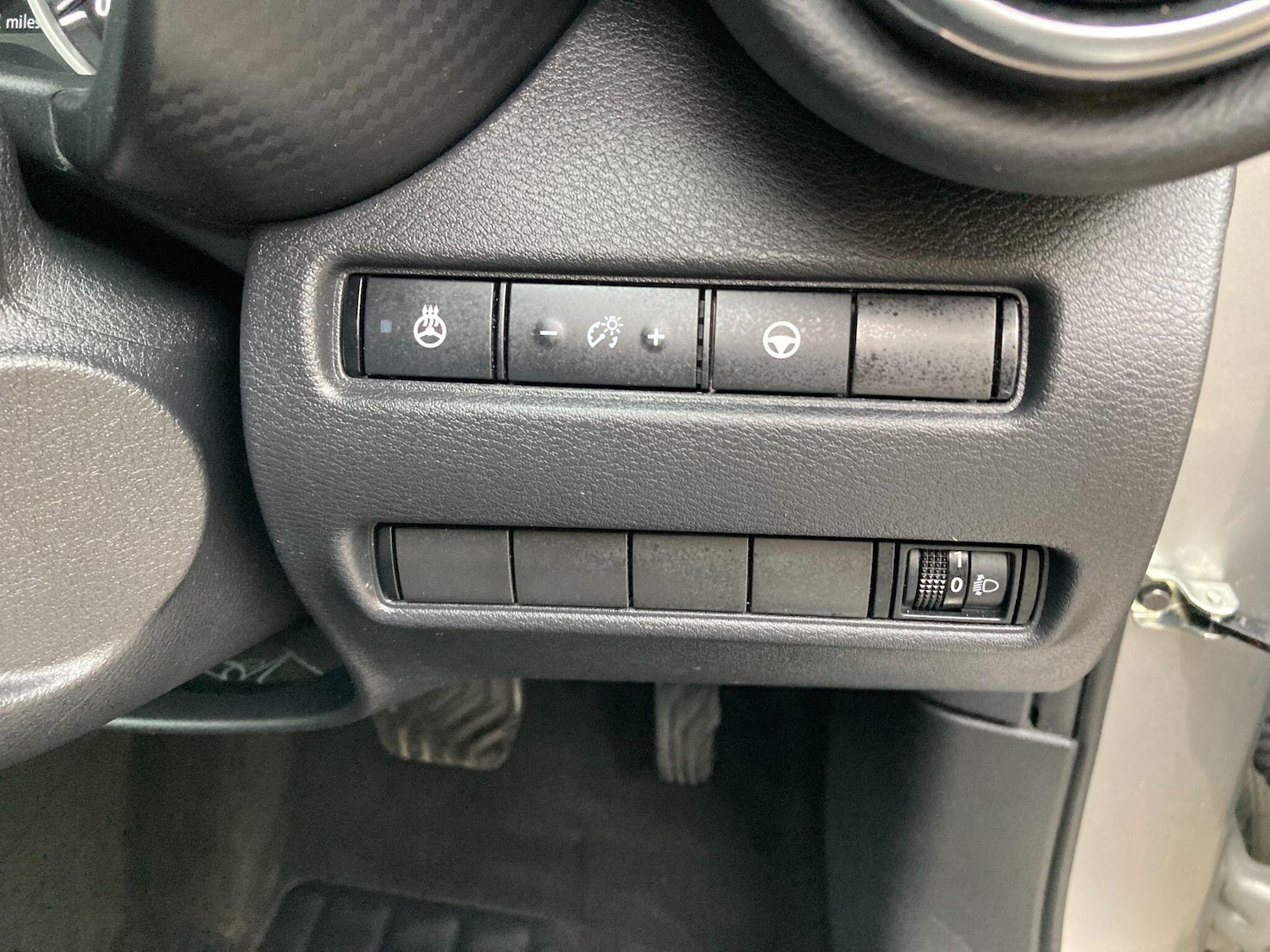 Used Nissan Juke 2023 for sale - 77101915: Photo 55