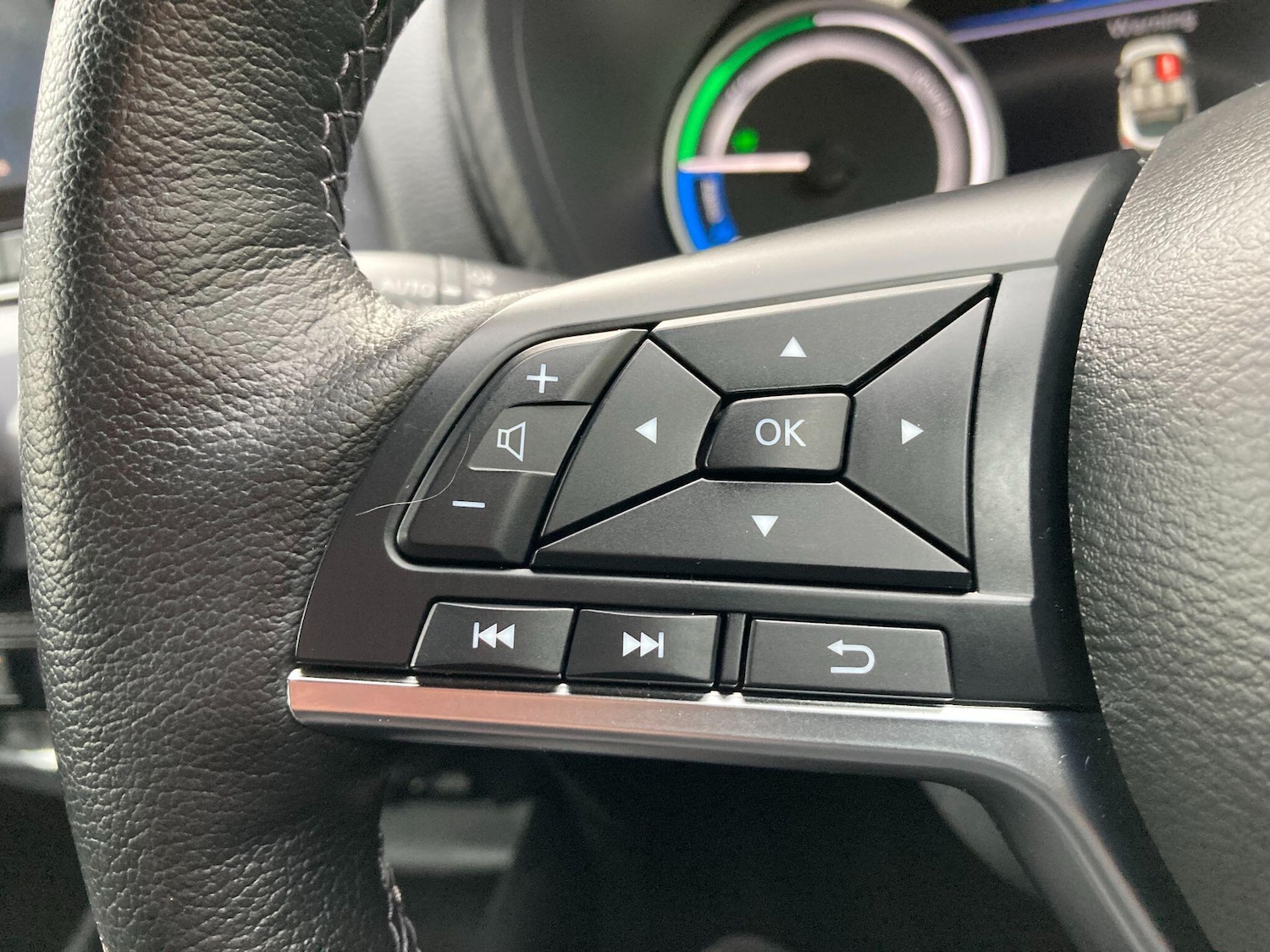 Used Nissan Juke 2023 for sale - 77101915: Photo 57