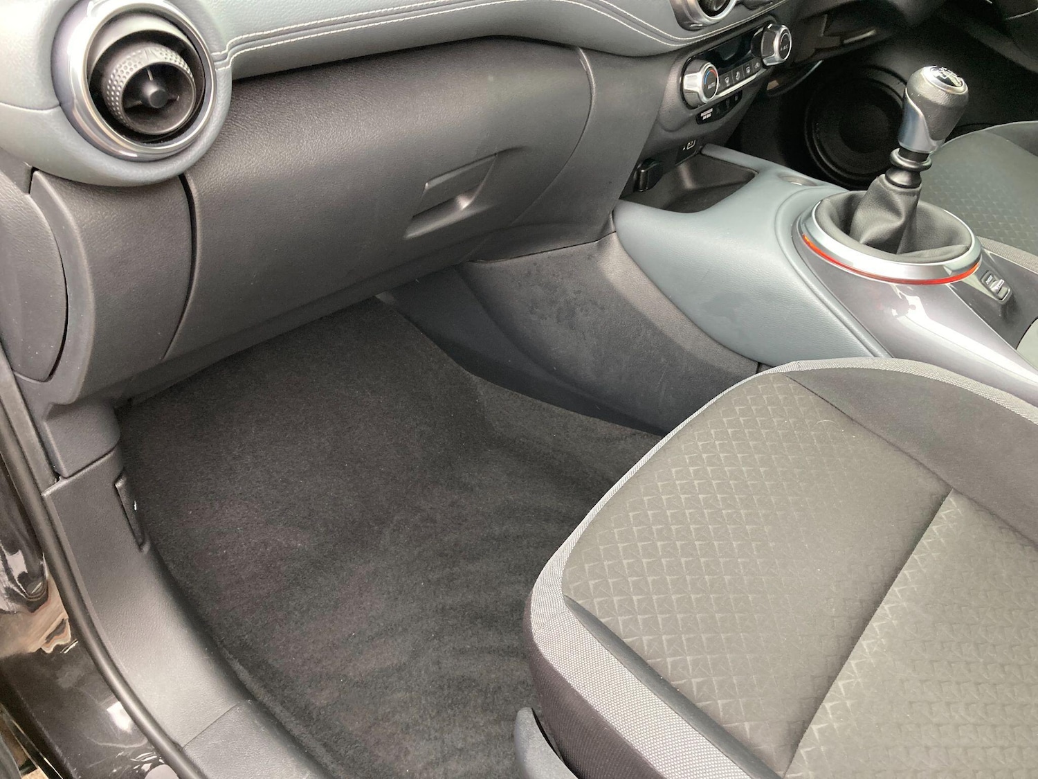 Used Nissan Juke 2020 for sale - 76512555: Photo 32