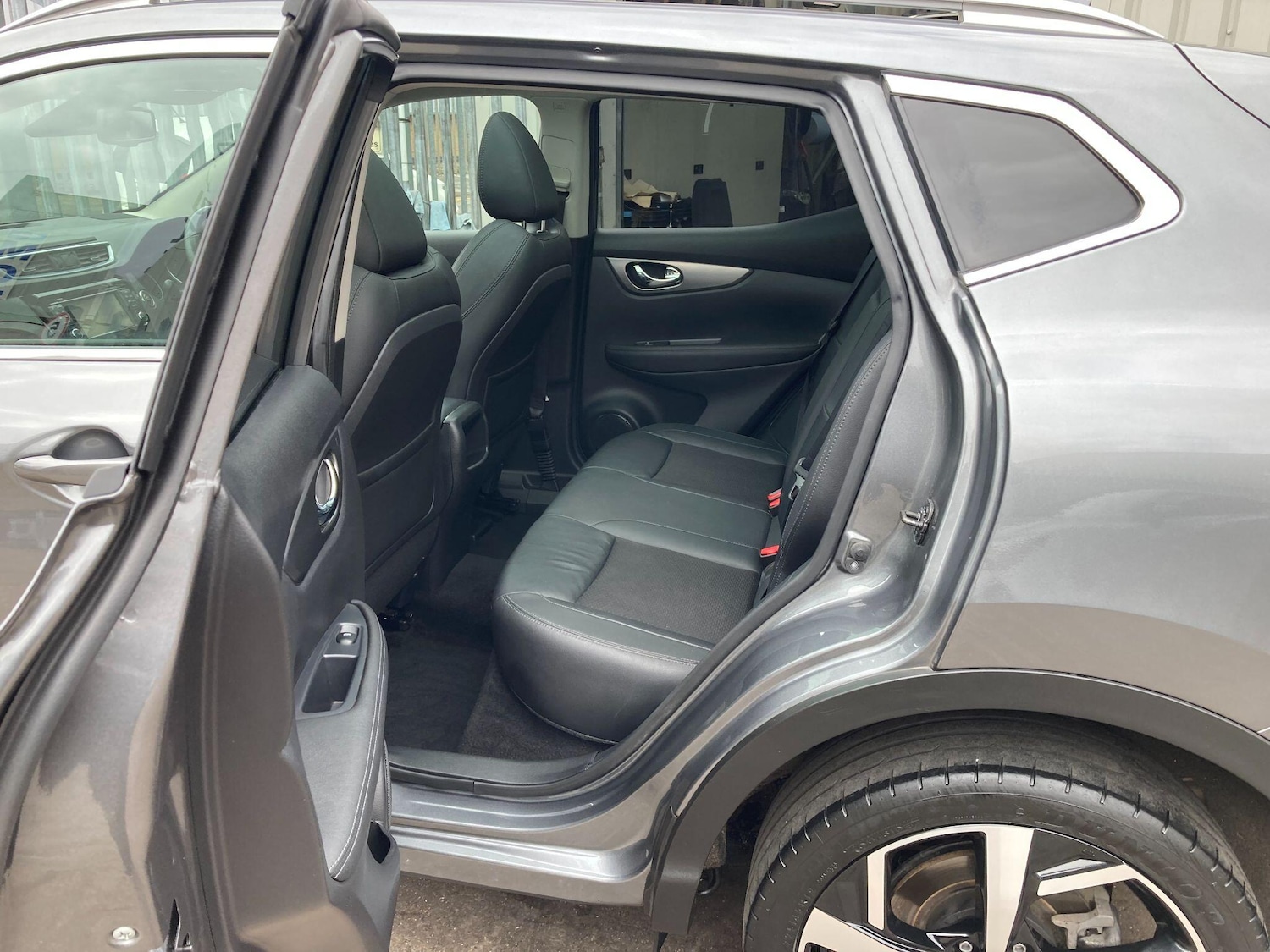 Vehicle 25
