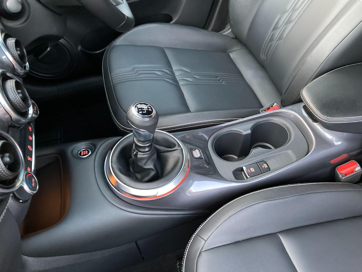 Used Nissan Juke 2022 for sale - 76689001: Photo 34