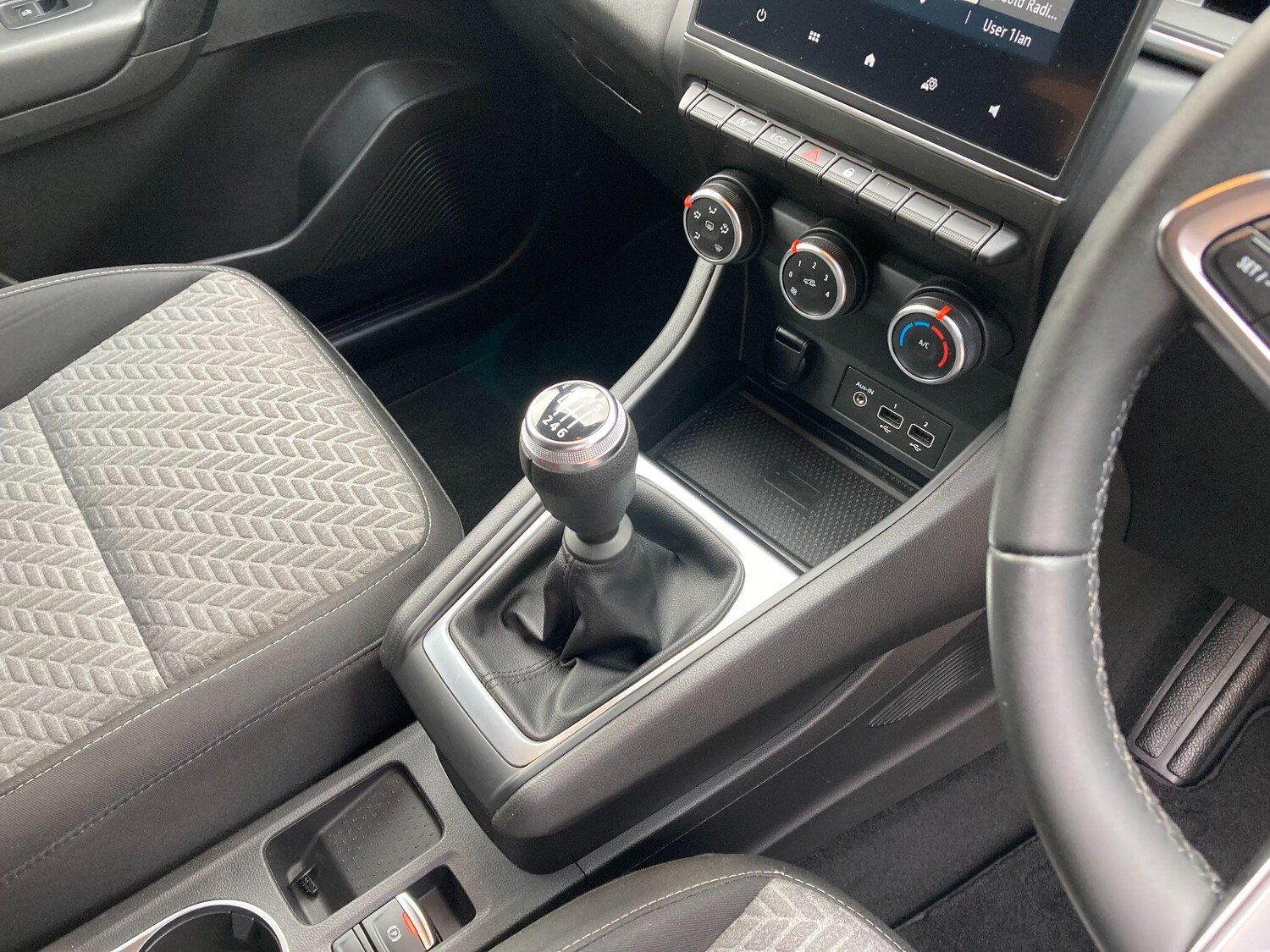 Used Renault Captur 2022 for sale - 76239388: Photo 49