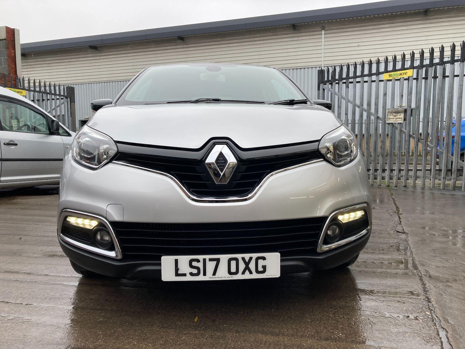 Used Renault Captur 2017 for sale - 77468153: Photo 14