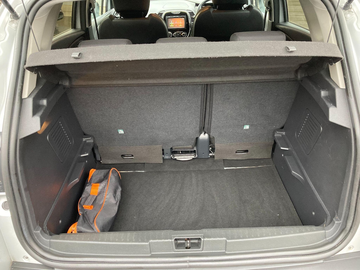 Used Renault Captur 2017 for sale - 77468153: Photo 27