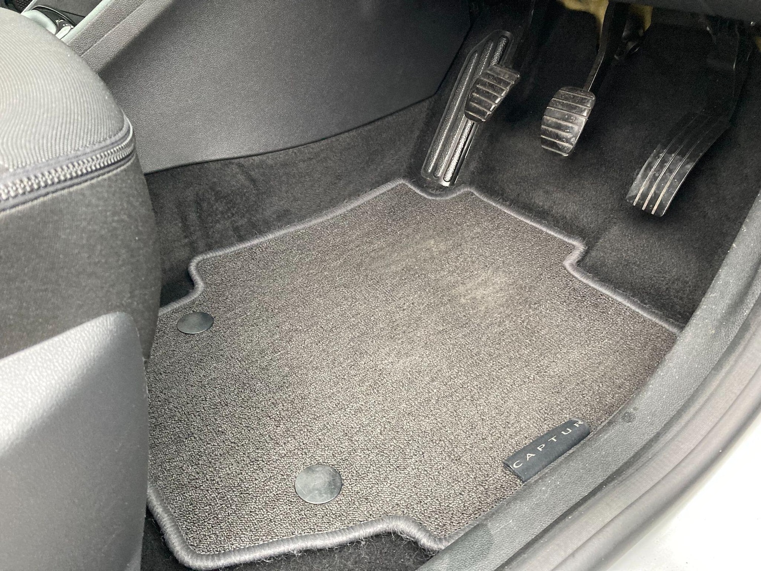 Used Renault Captur 2017 for sale - 77468153: Photo 48