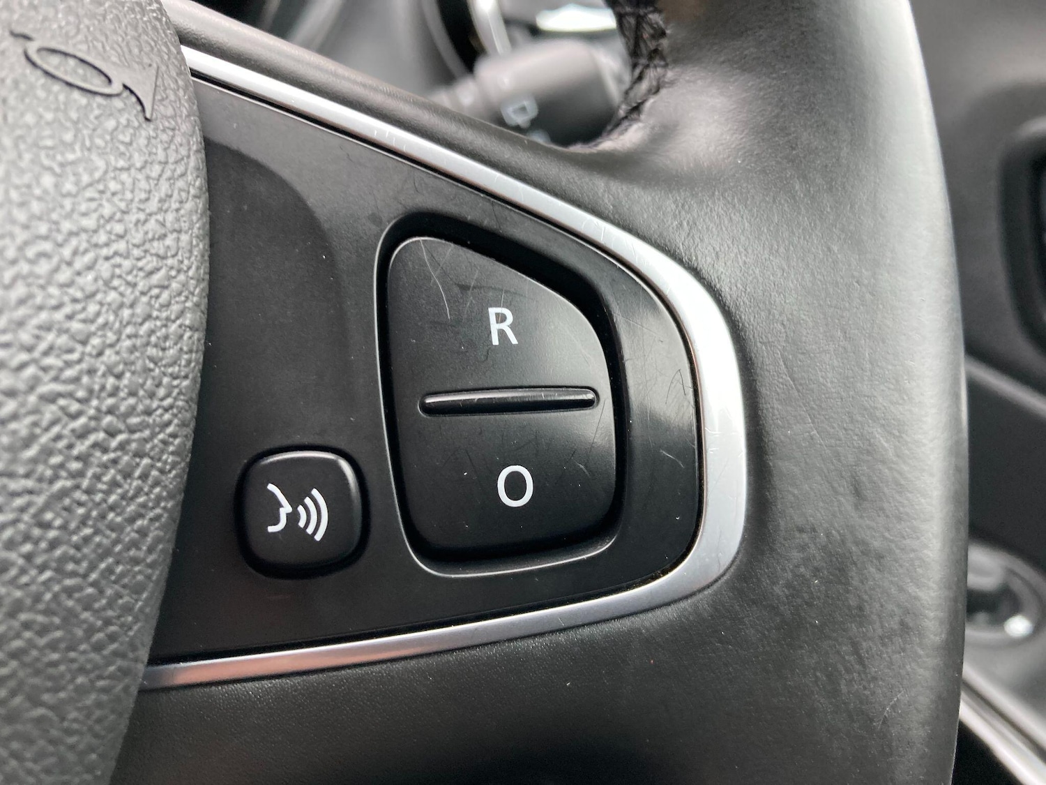 Used Renault Captur 2017 for sale - 77468153: Photo 53