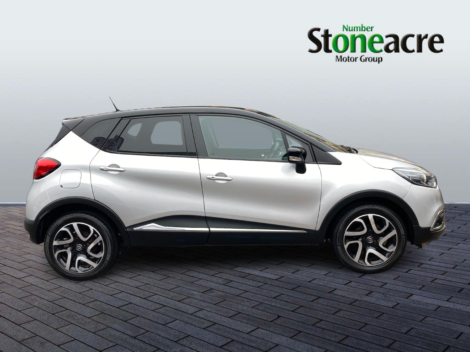Used Renault Captur 2017 for sale - 77468153: Photo 7