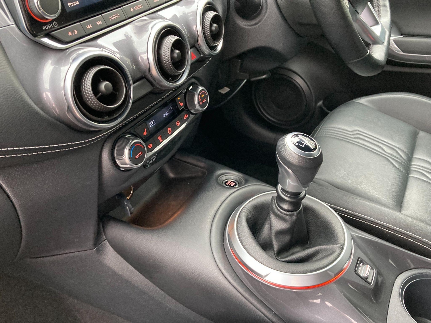 Used Nissan Juke 2023 for sale - 76689503: Photo 31