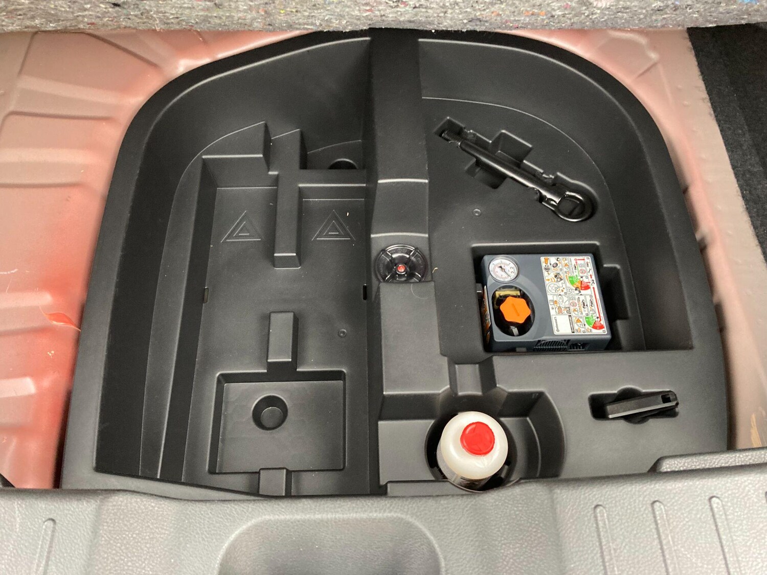 Used Nissan Juke 2023 for sale - 76689503: Photo 40