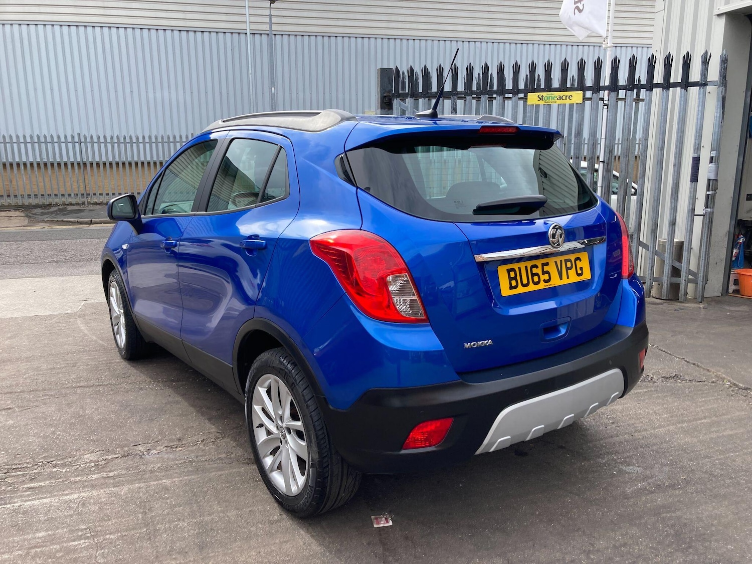 Vehicle 25