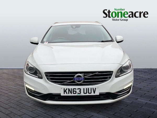 Used Volvo V60 2014 for sale - 76270758: Photo 2