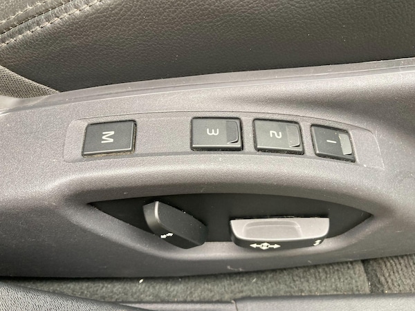 Used Volvo V60 2014 for sale - 76270758: Photo 54